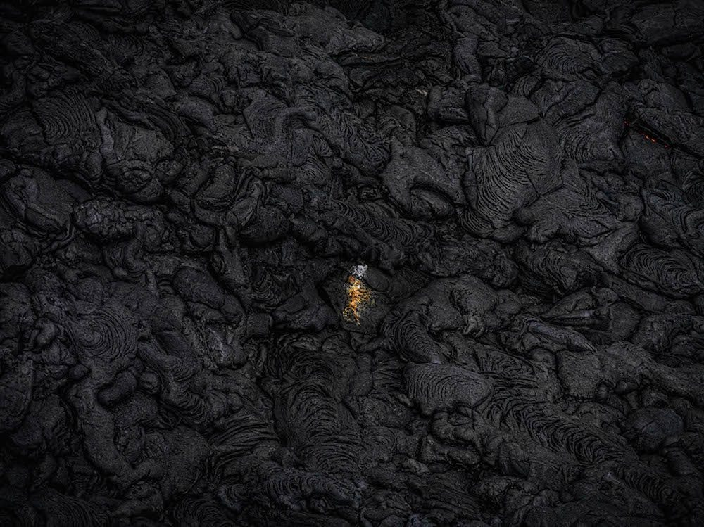 10 Traces Lava Field Hawaii Island